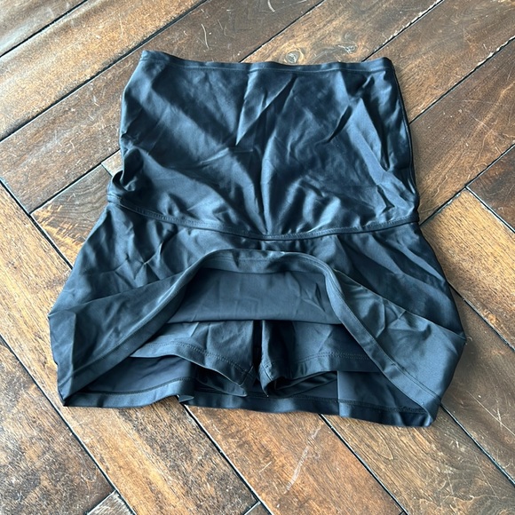 Mermaid maternity size small shorts - Picture 1 of 11